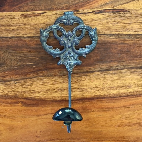 Hanger/hook brand new - Picture 6 of 7